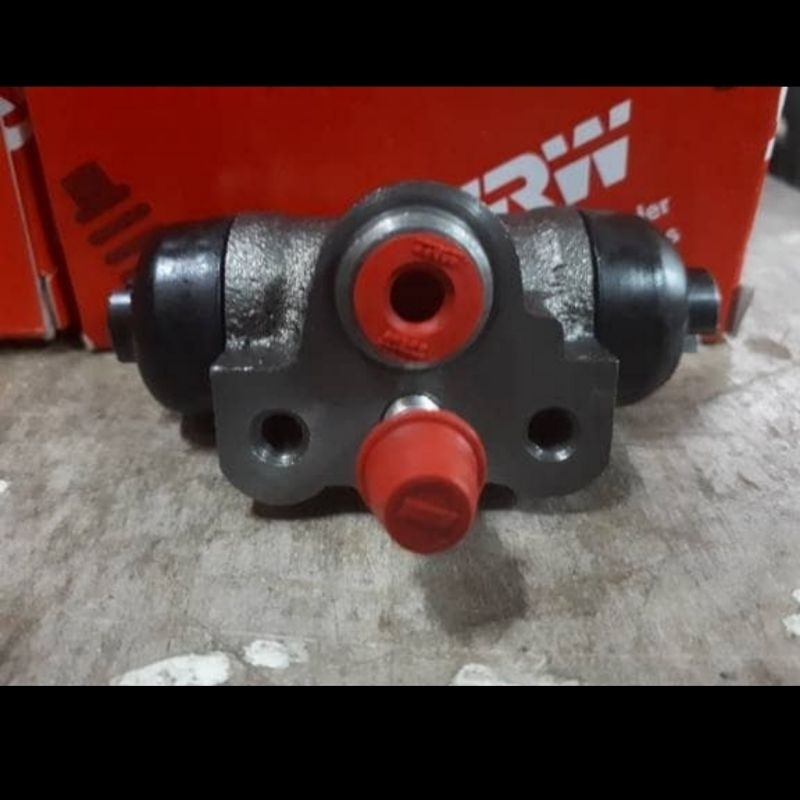 Wheel Cylinder Master Rem Belakang Mitsubishi Kuda