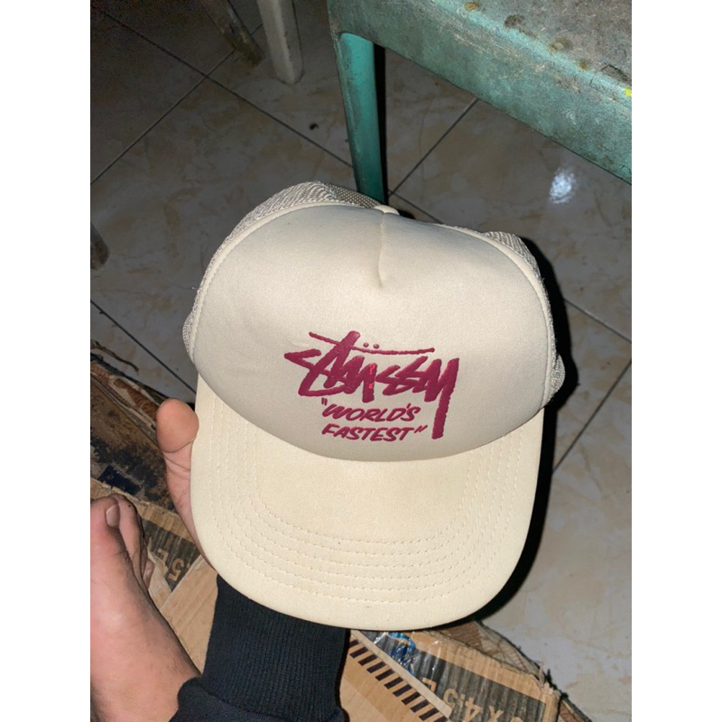 caps stussy world's faster