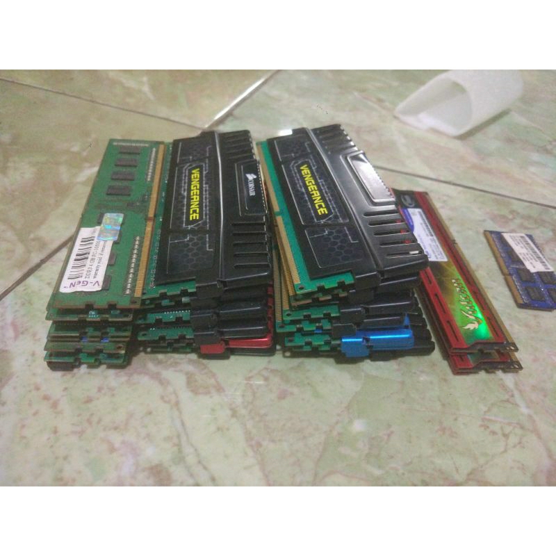 RAM CORSAIR 4GB VENGEANCE BLACK