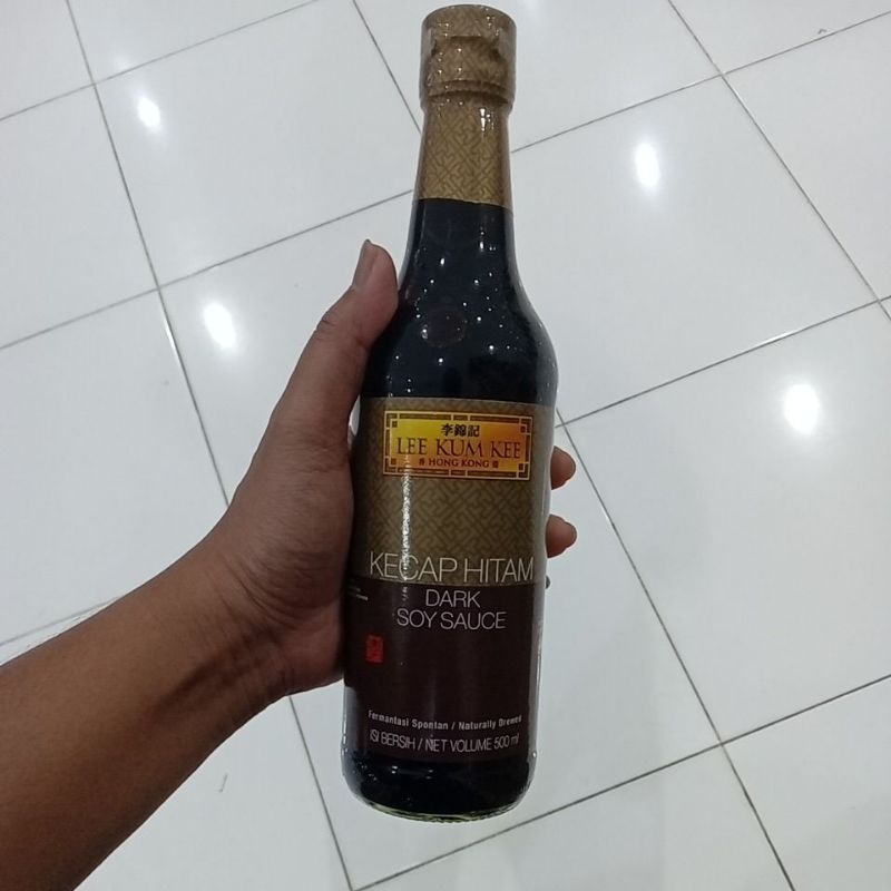 

Mahbubah - Lee Kum Kee 500 ml Kecap Hitam Botol