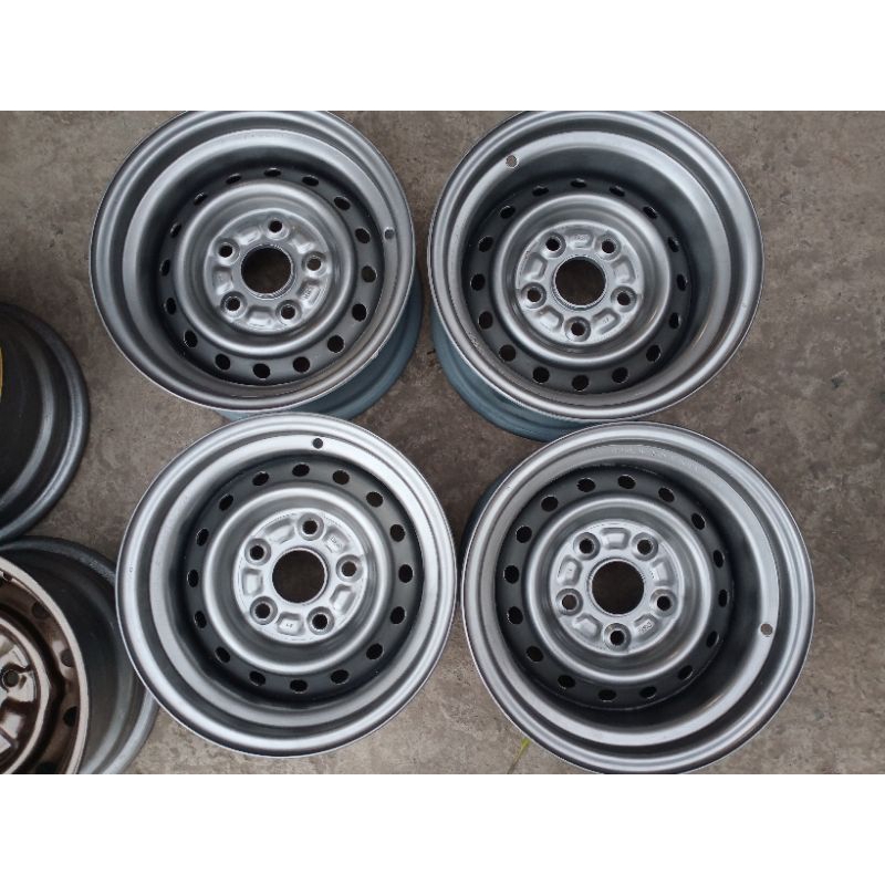 velg celong R13 Pcd 5x114 lebar 7/8