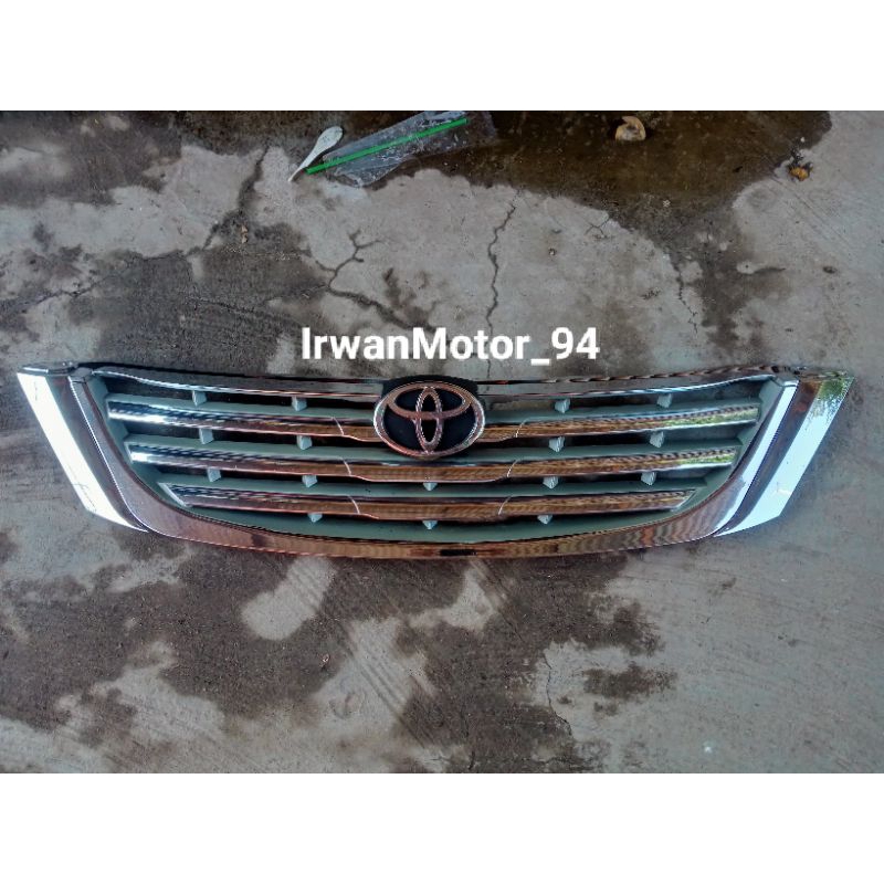 Grill Bumper depan Innova 2008 2009 2010