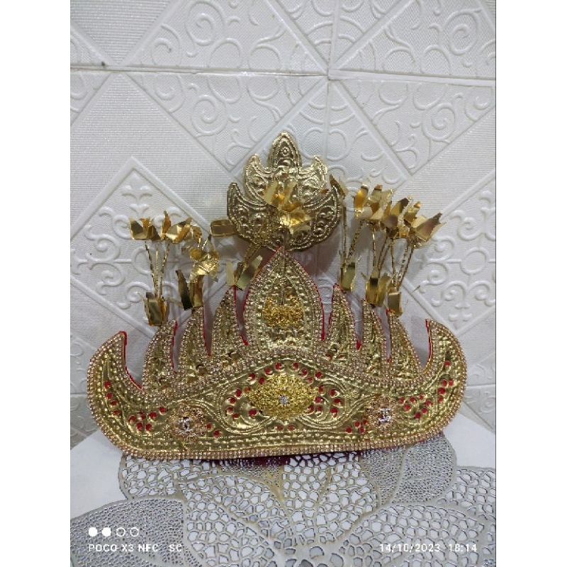 siger mahkota Lampung Pepadun cantik perempuan cewek wanita