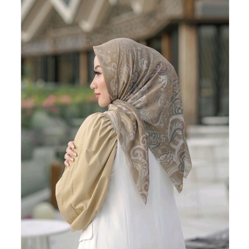 Preloved Buttonscarves Wave SAND Voal Reguler