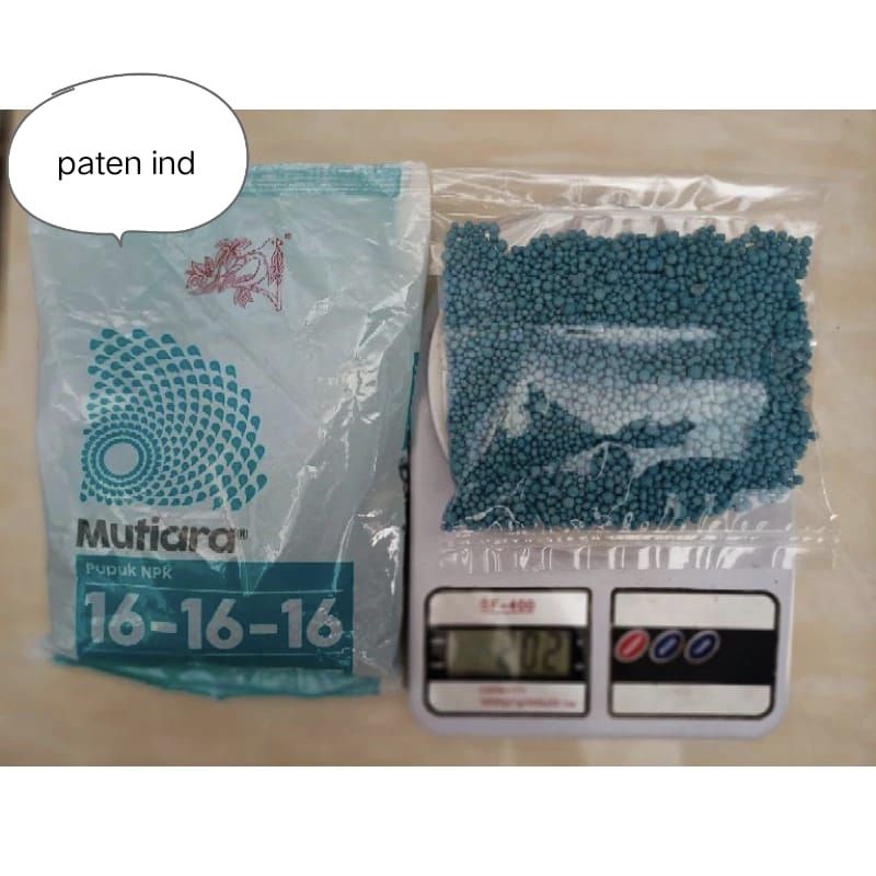 PUPUK NPK Mutiara 16.16.16 kemasan repack (kemasan  200 gram)