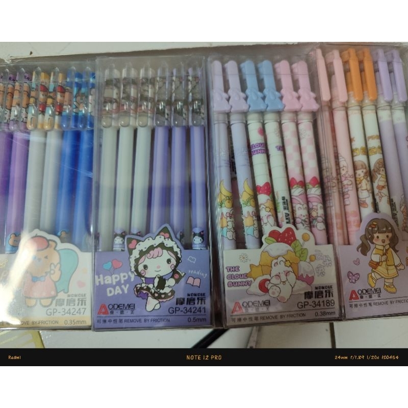 

Pulpen Hapus Happy Day