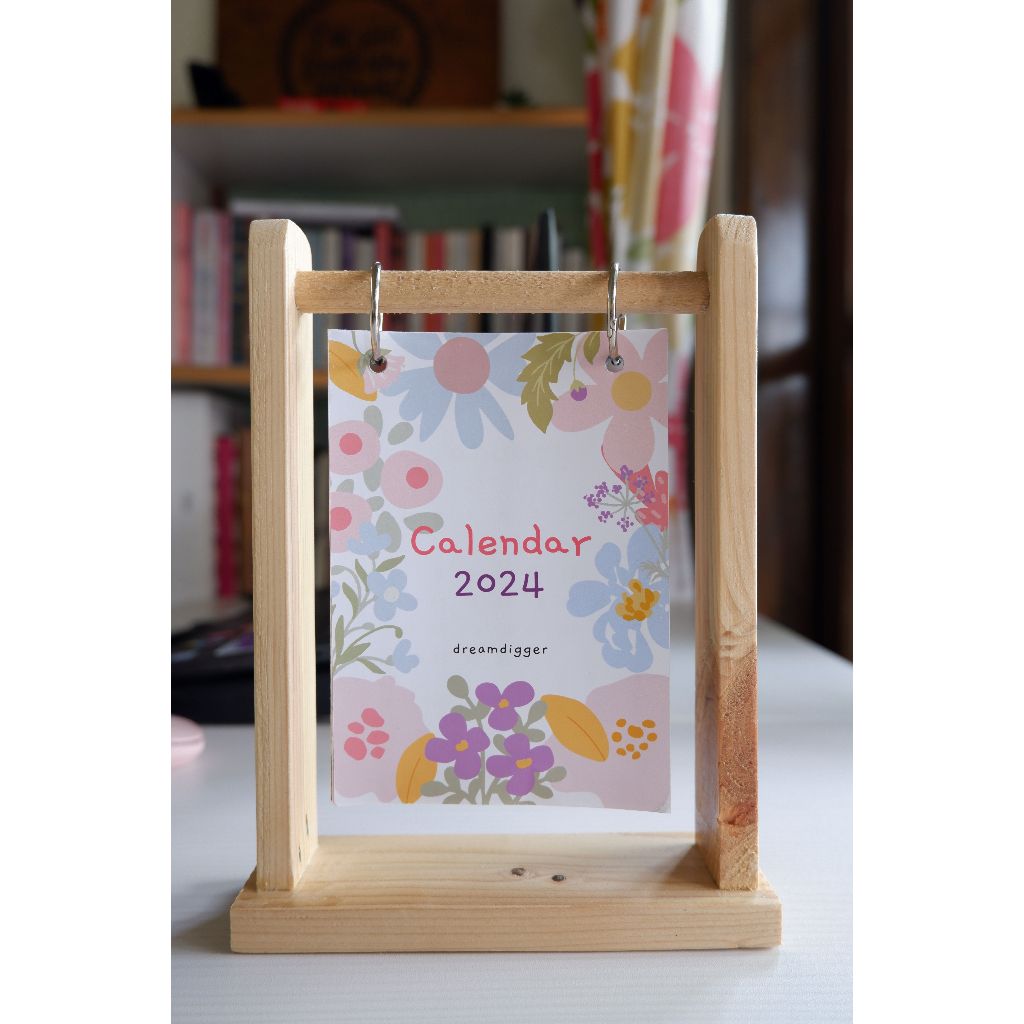 

Kalender Meja floral desk hanging calendar 2024 by dreamdigger