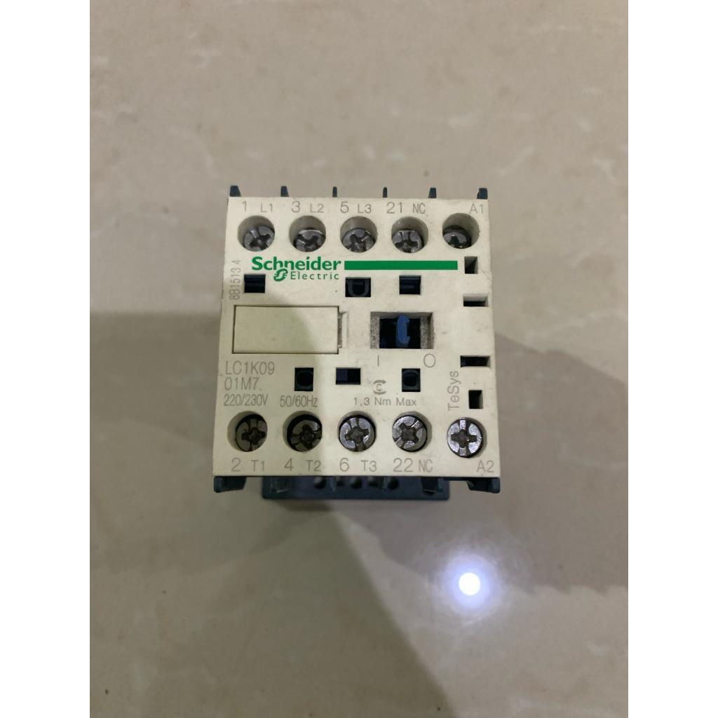 SCHNEIDER KONTAKTOR 3 KUTUB 20A / 1NC / LC1K0901M7