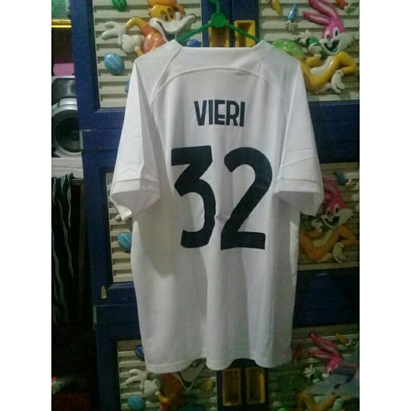 Jersey inter milan 23/24 away grade ori ( NNS: VIERI#32 )