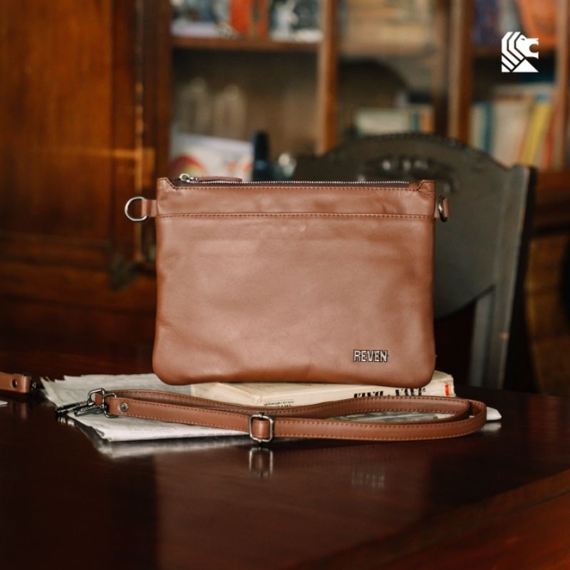 Clutch Pria Kulit Asli Reven Adam Sling Bag