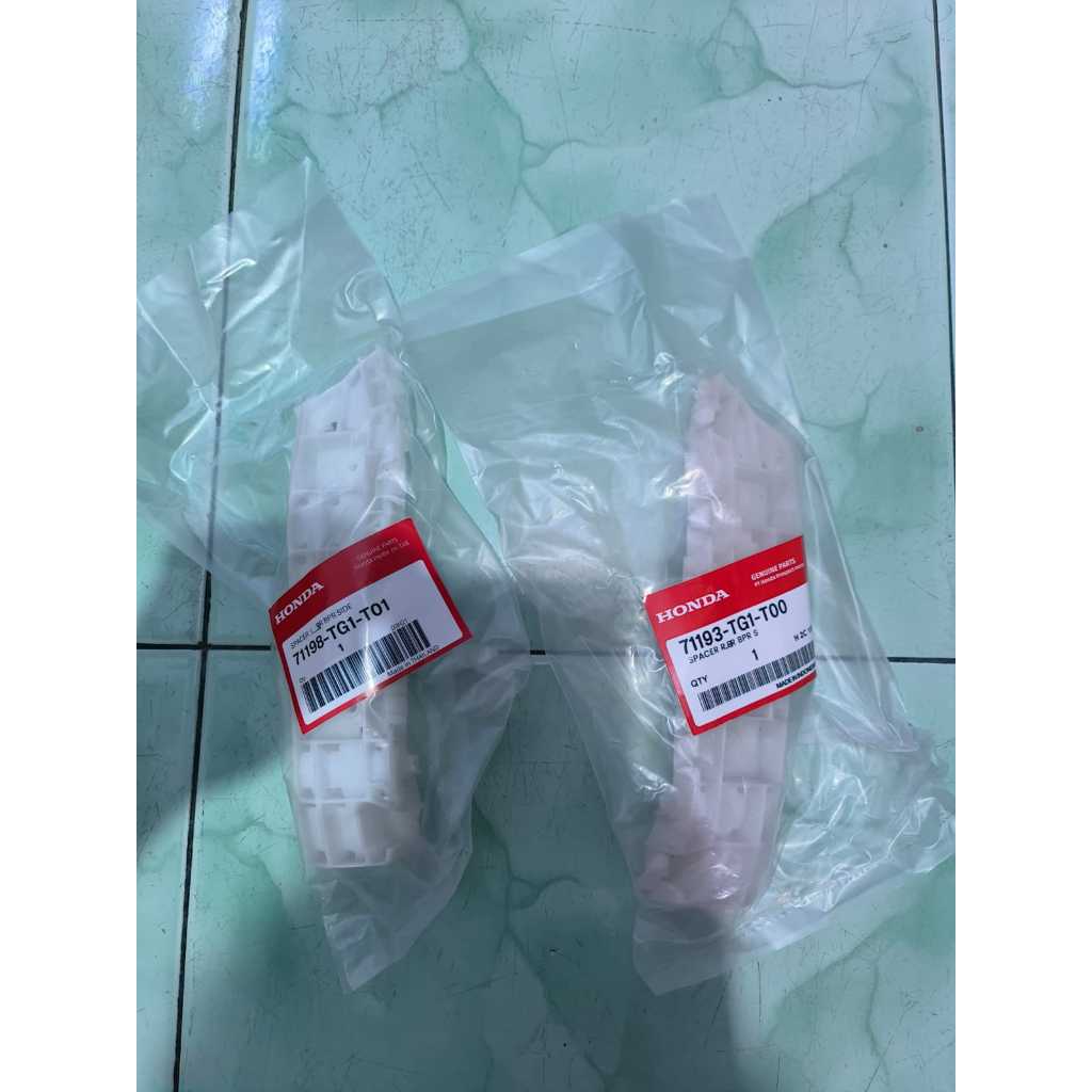 Breket Bumper Belakang Honda Brio 2012-2018