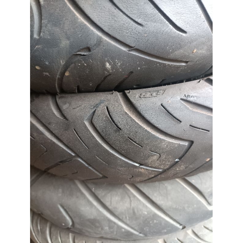 sepasang ban motor ring 17 dan ring 14