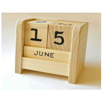 

Kalender Kayu Grafir Souvenir / Kalender Kayu Jati Belanda Unik