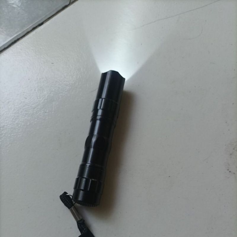 

center kecil jernih cocok tuk tukang kunci dll