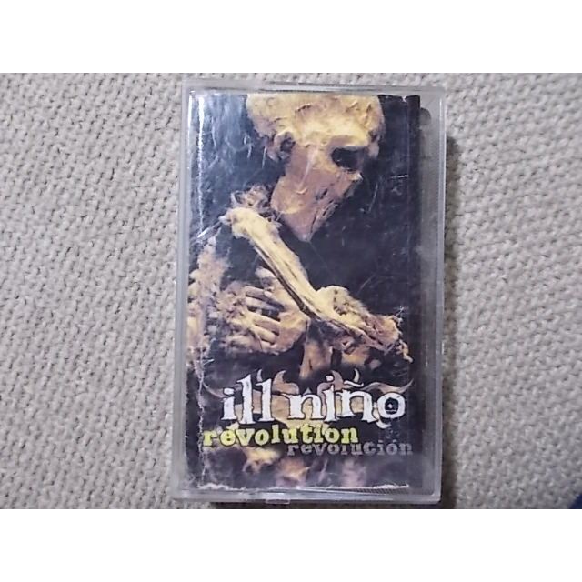 KASET ILL NINO - REVOLUTION