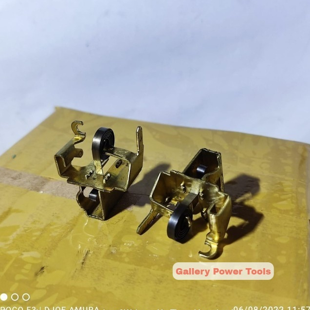 Brush Holder Spring Dudukan Carbon Brush Asli Makita 9553 B 9553B Original