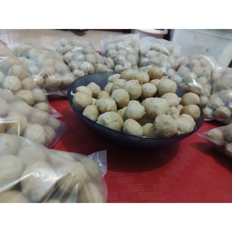 

Bakso Ayam isi 50 butir asli tanpa bahan pengawet DIJAMIN ENAK