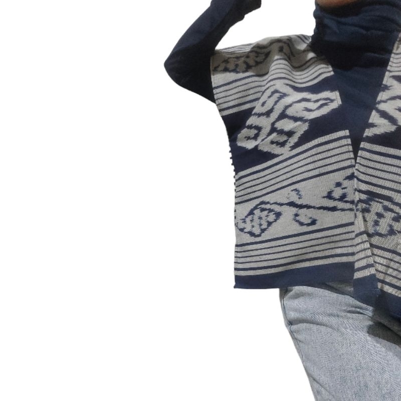 OUTER KARDIGAN TENUN ETNIK BATIK WANITA SENTARI