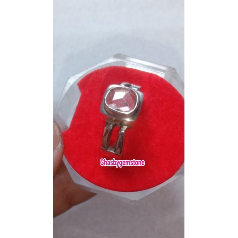 Cincin intan berlian banjar luster tumpah-Belahan intan jumbo