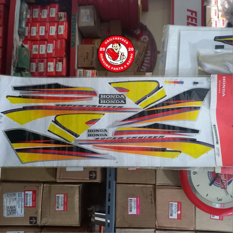 Lis Sticker Striping Bodi Body Silver Honda Tiger 2000 Lama Original AHM 871X0-KCJ-850ZA