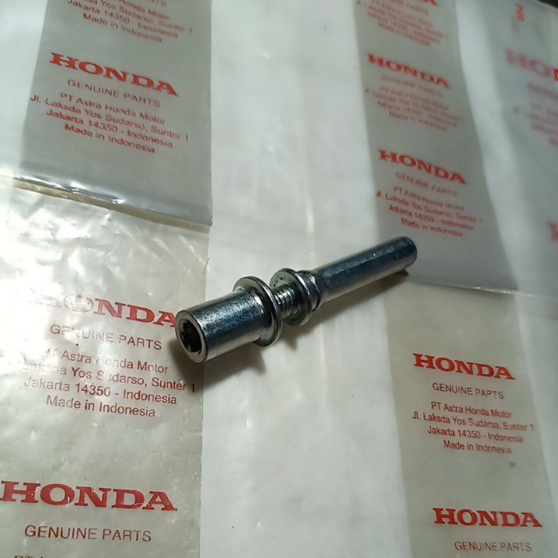 baut kaliper cakram depan honda pcx adv 150 160 original