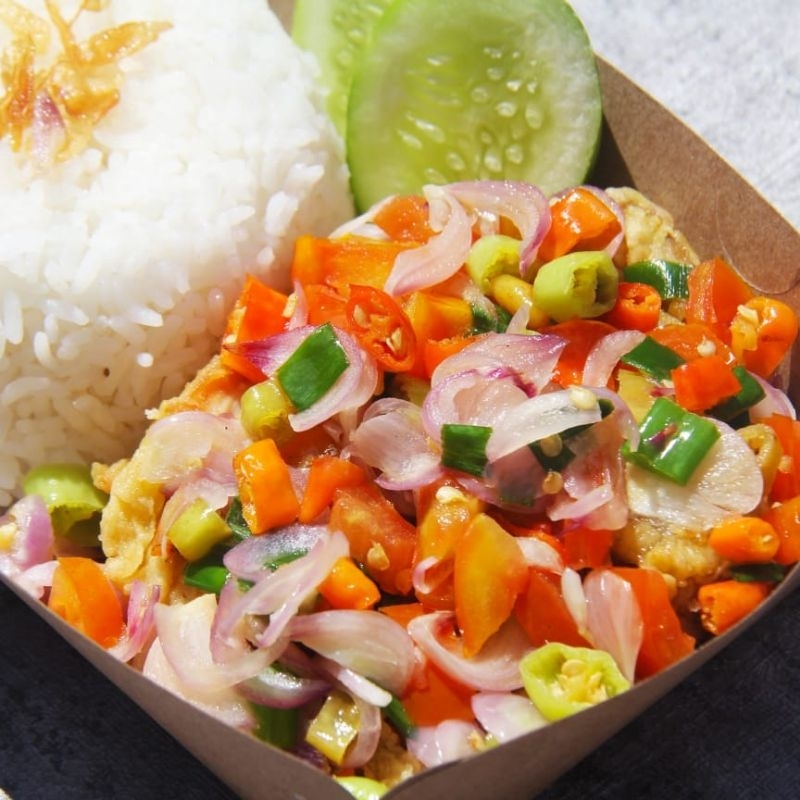 

( FROZEN / MATANG ) AYAM GORENG SAMBAL MATAH 1 KG ( ISI 10 POTONG ) AYAM BROILER