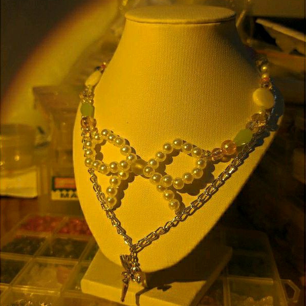 FAIRY-RIBBON NECKLACE