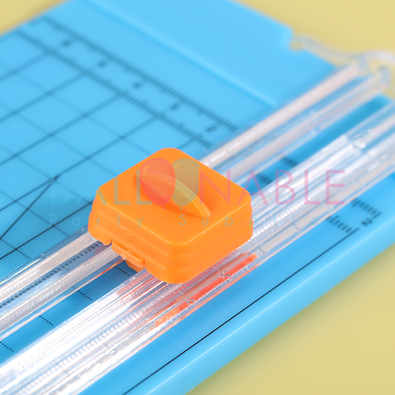 

Refill Cutter Pemotong Kertas Ukuran A4 Satuan
