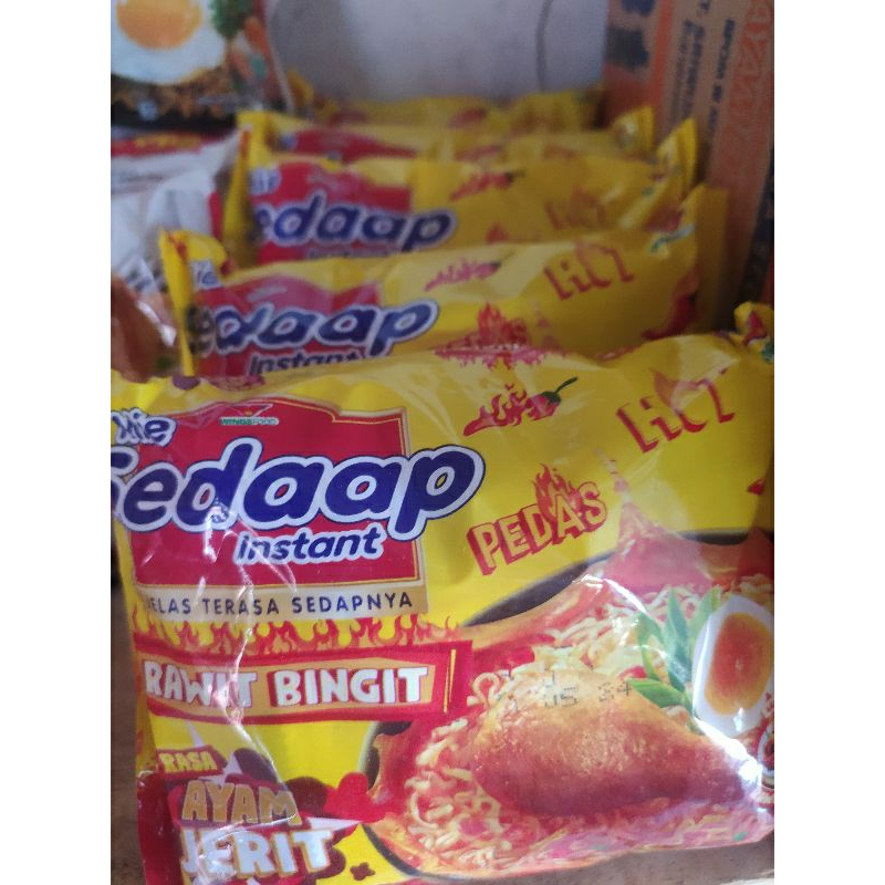 

MIE SEDAP INSTAN PEDAS RAWIT BINGIT..5 pcs
