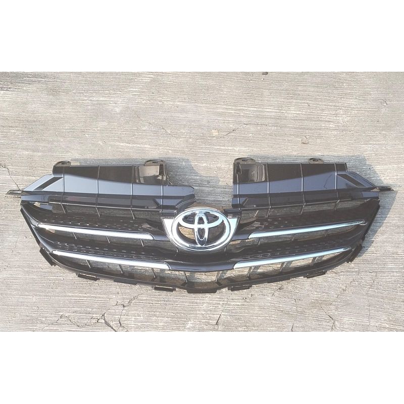 grill avanza tipe s 2008 samapi 2010