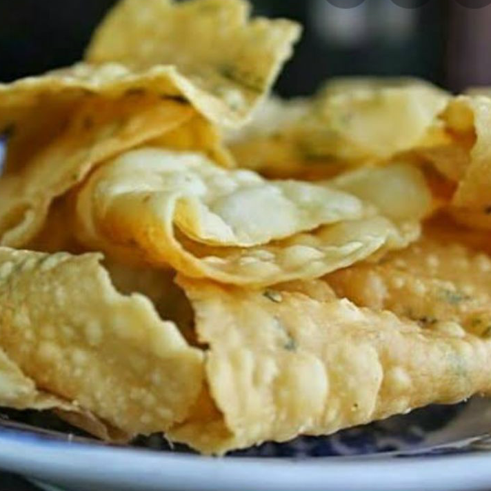 

Diskon Promo KERIPIK BAWANG/KERIPIK PANGSIT RASA GURIH ASIN BERAT 500 g
