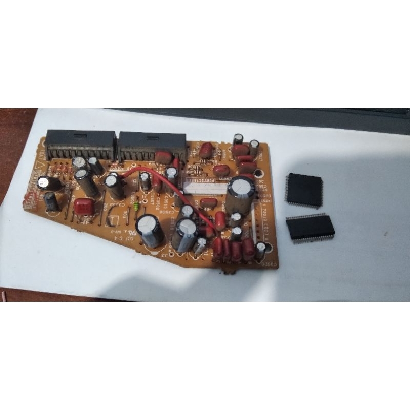 ic croma tv sharp m61262