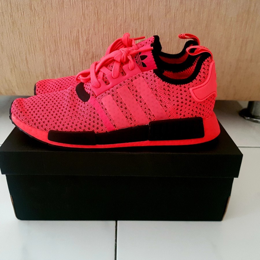 Sepatu Shoes Adidas NMD_R1 FV1740 Original 100% BNIB