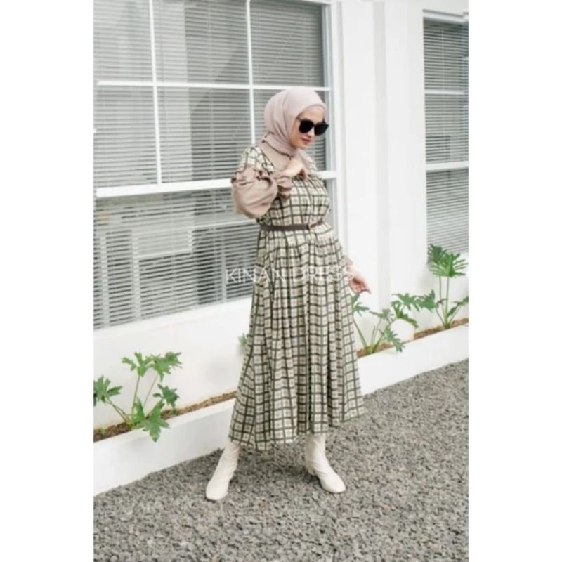 Preloved Dress by Yayuku