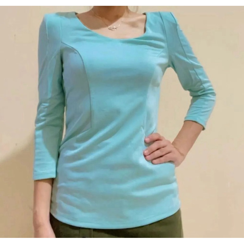 Blouse wanita / Atasan Sage Green