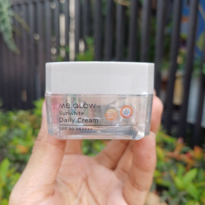 Sunwhite Ms Glow Krim Pagi Siang Ms Glow Jogja Sunscreen Pengganti Bb Cream