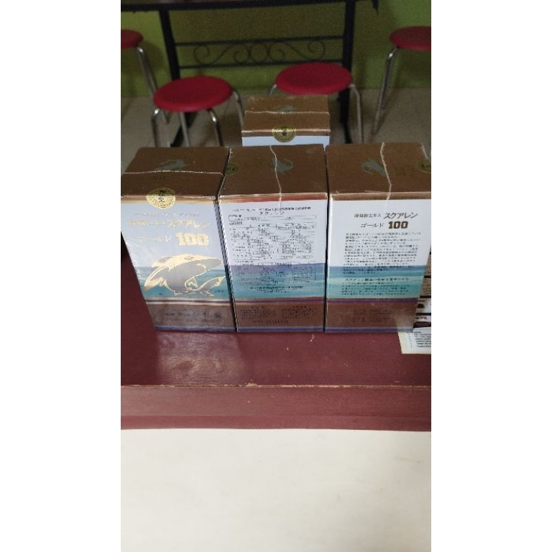 SQUALENE GOLD SHARK minyak ikan hiu