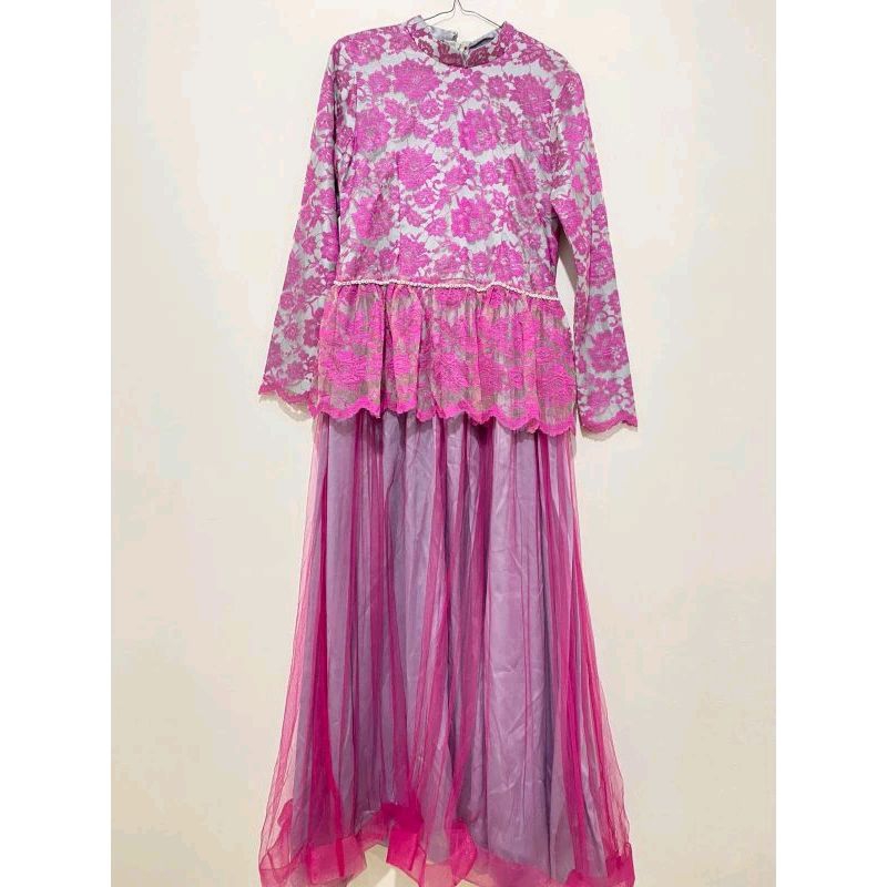 PRELOVED KEBAYA MODERN