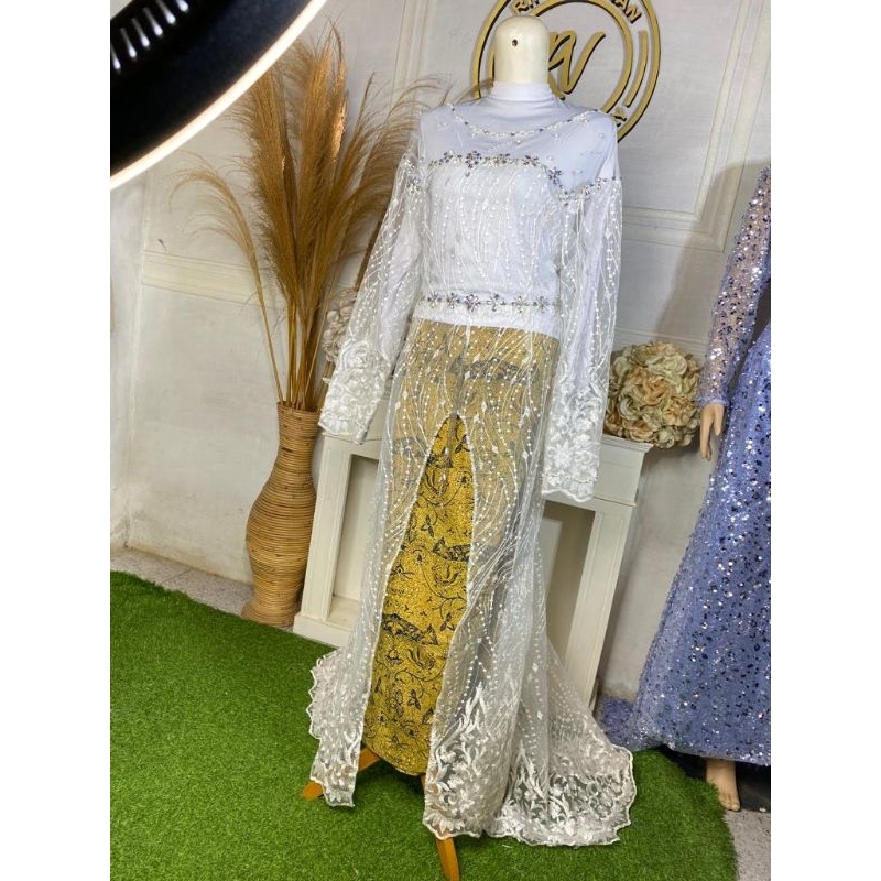 kebaya akad gaun PENGANTIN PUTIH ekor panjang
