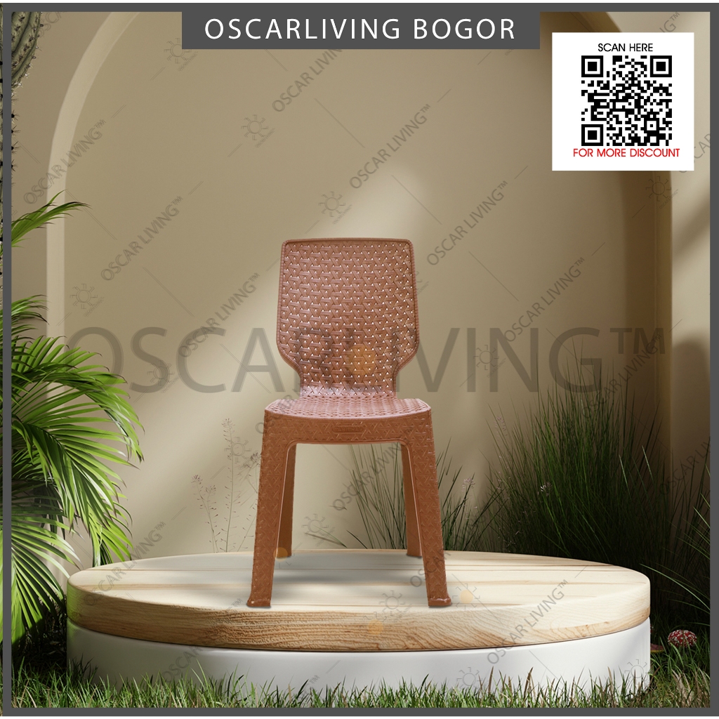 Tabitha Kursi Sender Plastik Motif Rotan / Kursi Santai