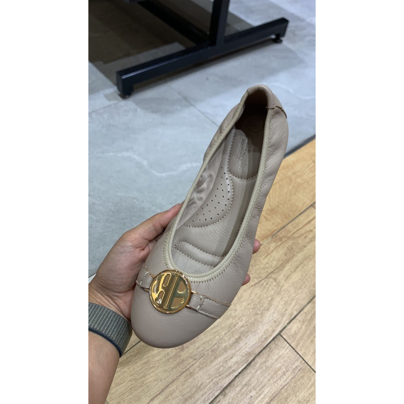 Samantha shoes hush puppies