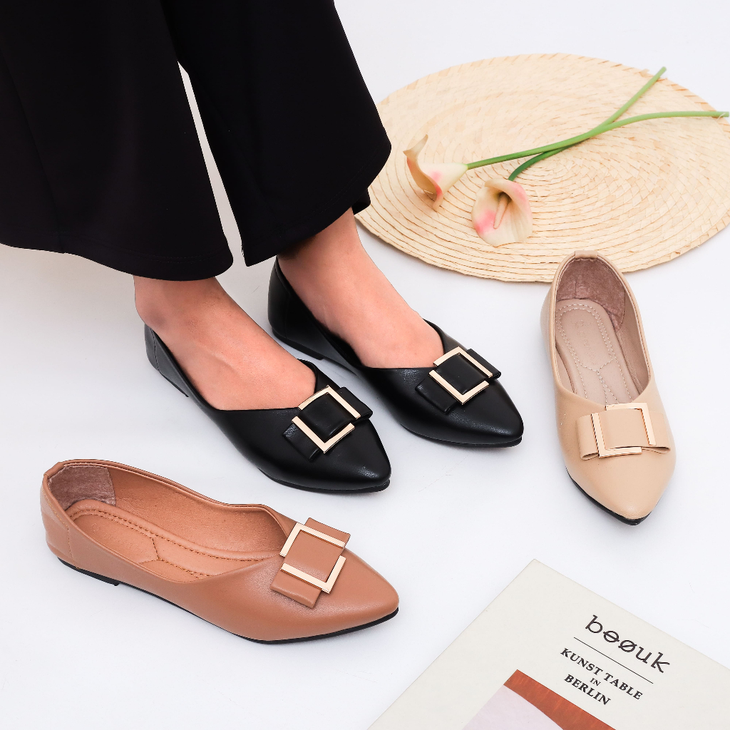 Green Love Sepatu Wanita Flat ESSENSIAL