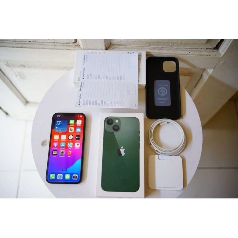 ip 13 ibox 256 gb fullset original