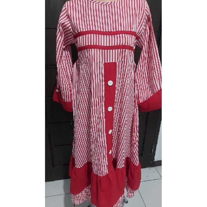 gamis salur merah anak max 10th