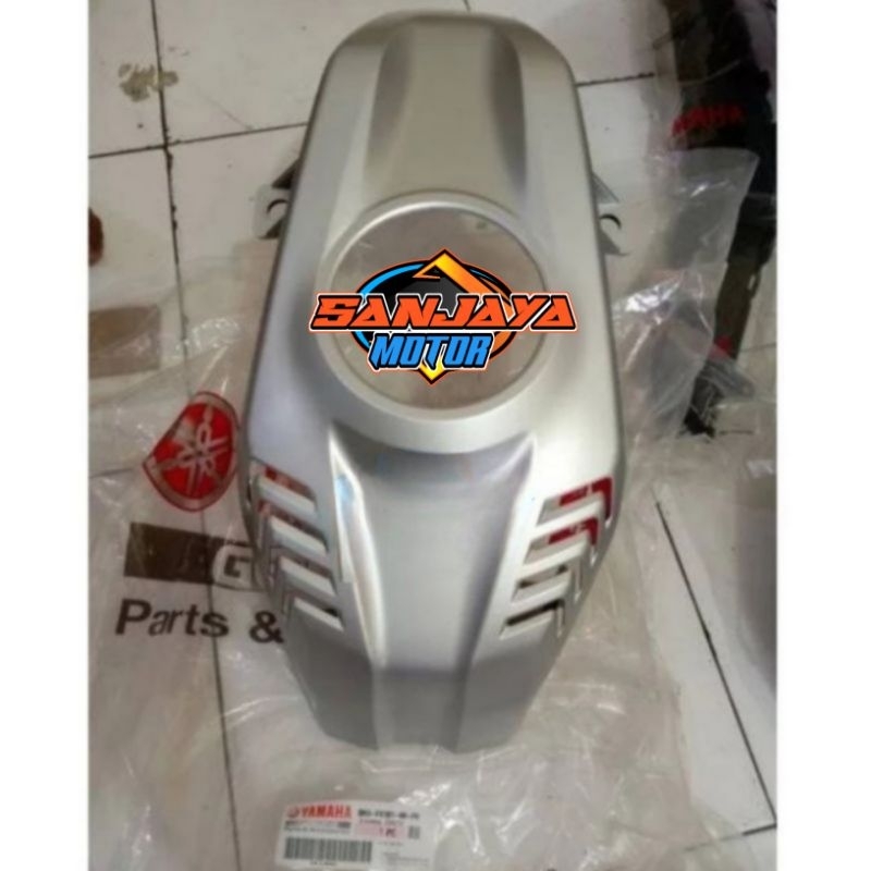 Cover Tangki, Tangki Tengah New R15 R-15 VVA V3 Warna Silver Original Yamaha Part