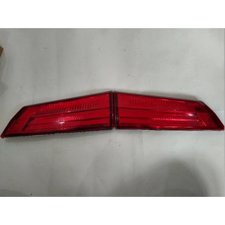 Lampu Reflektor Calya