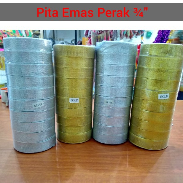 

[GB] Pita Glitter Gold dan Silver Ukuran 2 cm Per Roll Panjang 15 meter Import Taiwan untuk Hampers Dekorasi Parcel Hiasan INV2