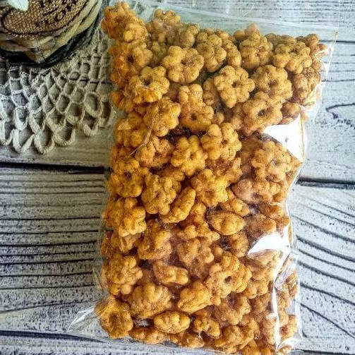 

[TERMURAH]SNACK SAKURA RIBUT /PILUS SAKURA RIBUT GURIH ASIN