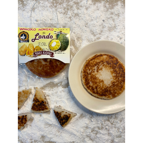 

Wingko Londo Rasa Nangka - Manisnya Nangka, Kenyalnya Kelapa dalam Satu Gigitan!