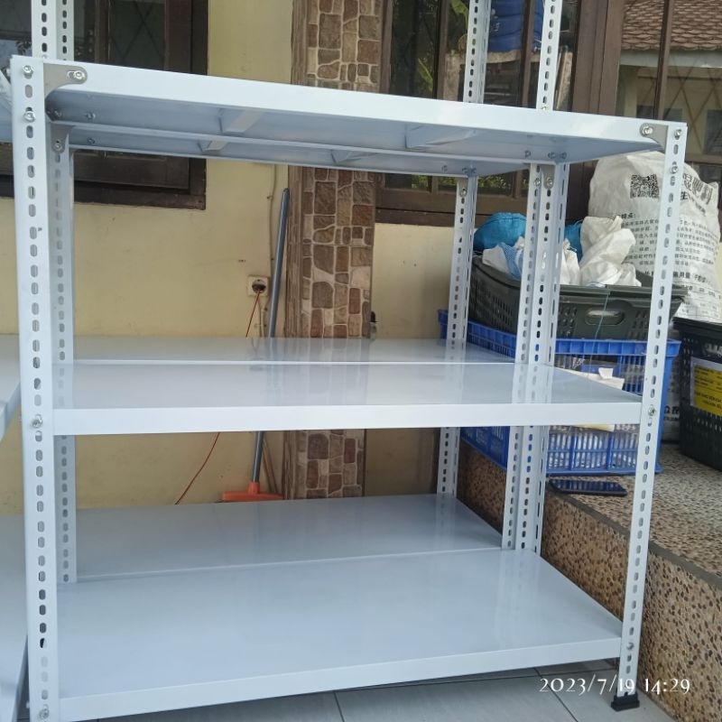 rak besi susun3 kuat buat berat'' seperti aquarium dan lain2